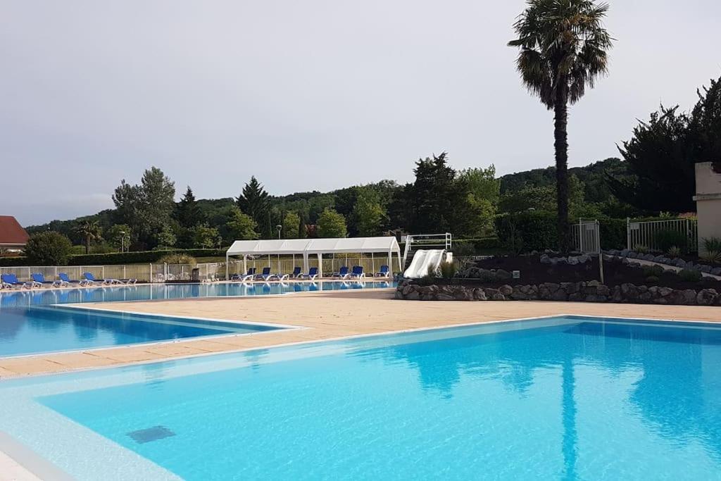 Mon Chalet En Ariege Avec Piscine Daumazan-sur-Arize Bagian luar foto