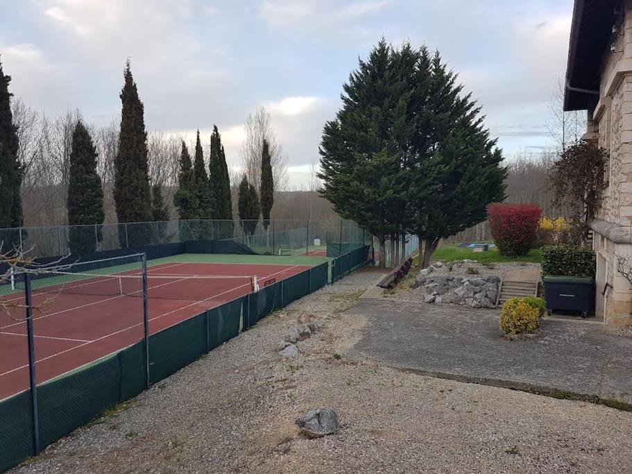 Mon Chalet En Ariege Avec Piscine Daumazan-sur-Arize Bagian luar foto